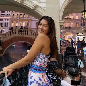 Meet your Posher, Nikki